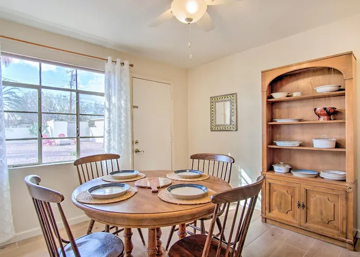 Ferienhaus Centrally Located ~ 5 Mi To Dtwn! *